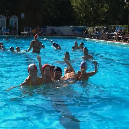 营地 Campings.com Village Mugello Verde